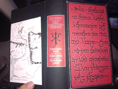 Tolkien : Taru sormusten herrasta ( "riimukansi" ) SIS POST