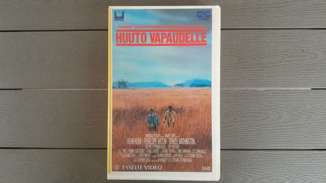 VHS: Huuto Vapaudelle / Cry Freedom (Denzel Washington 1987)