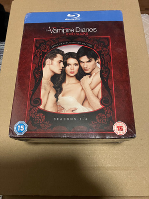 Vampyyripäiväkirjat kaudet 1-5 UUSI suomitekstit
