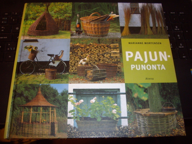 Mortensen : Pajunpunonta  ( 6 p. 2004 ) Sis.postikulut