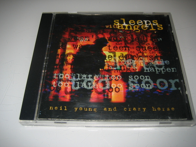 Neil Young And Crazy Horse - Sleeps With Angels (CD)