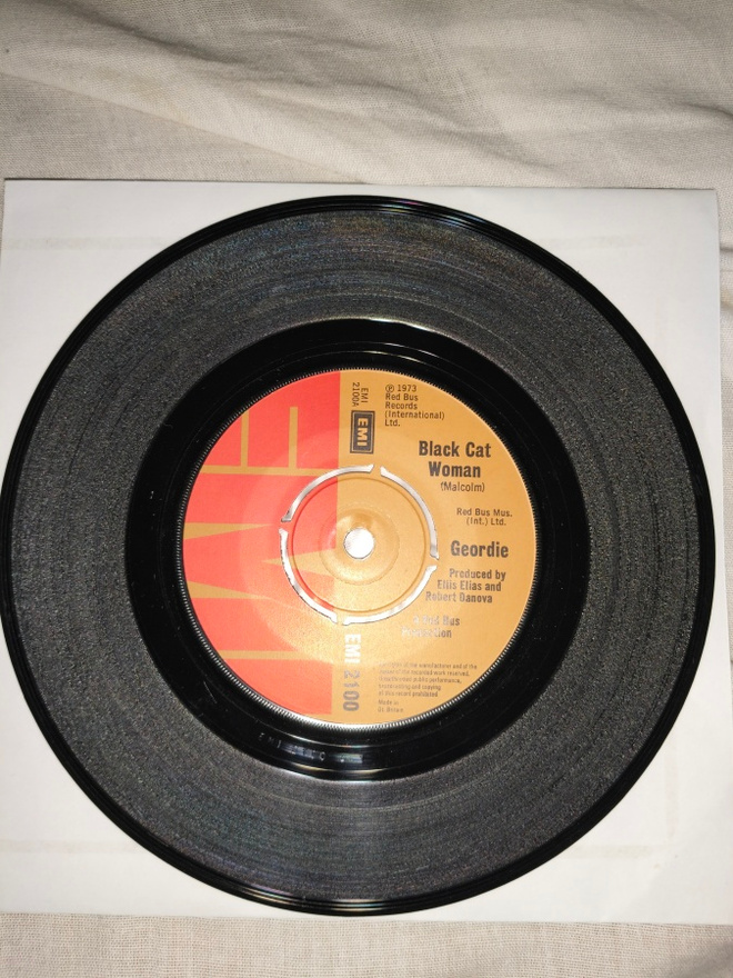 GEORDIE: Black Cat Woman+ 1 (7" SINGLE, BRIAN JOHNSON ! ! )