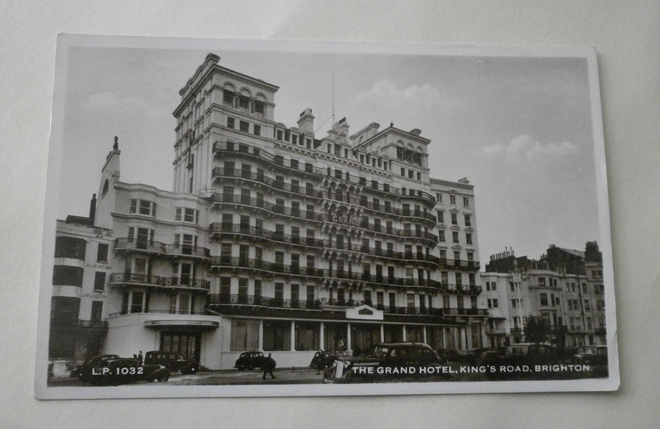 Brighton, The Grand Hotel, mv valokuvapk, p. 1956 Suomeen