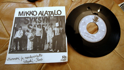 Mikko Alatalo – Mummoni Ja Moukarinheitto / Utsjoki - Kevo