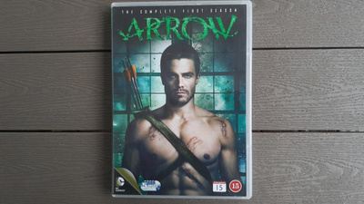 DVD: Arrow, 1 Kausi. 5xDVD (2012-2013)