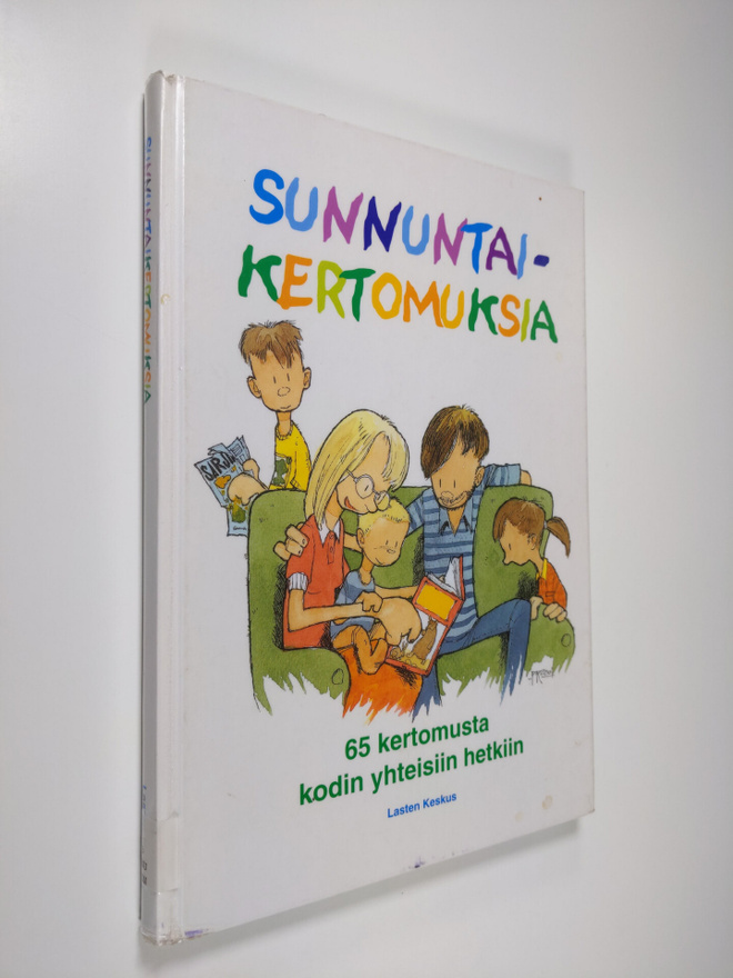 Pia (toim.) Perkiö : Sunnuntaikertomuksia : 65 kertomusta...