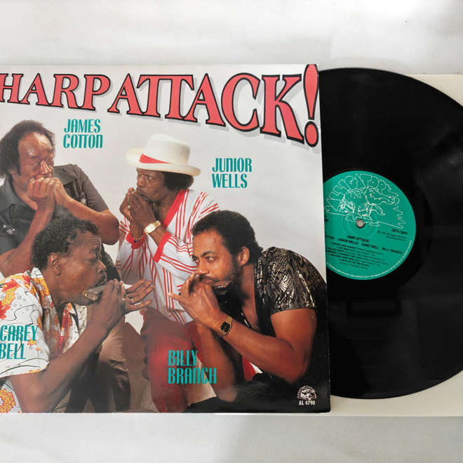 LP Harp attack!