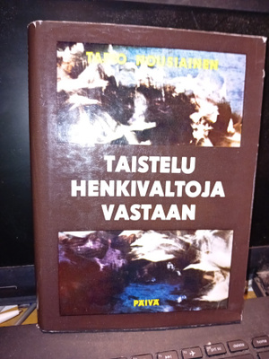 Tapio Nousiainen  : Taistelu henkivaltoja vastaan ( SIS POST