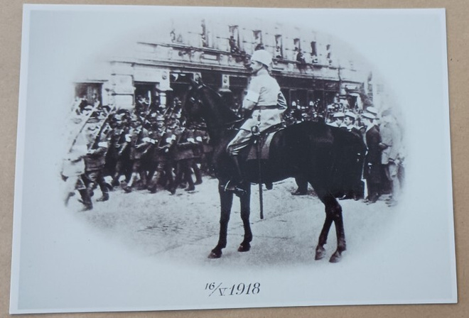 Mannerheim ja joukkojen ohimarssi 10.5.1918, ei p.