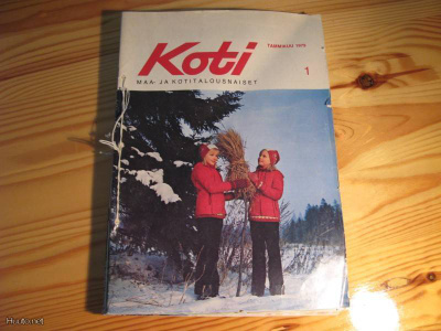 Koti maa- ja kotitalousnaiset 11kpl.(vuosikerta) v.-79.