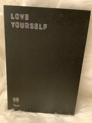 BTS:LOVE YOURSELF - 'Tear' (Version U)