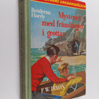 Franklin W. Dixon : Mysteriet med främlingen i grottan - pikkukuva 1
