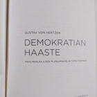 Gustav von Hertzen : Demokratian haaste : maailmanlaajuis... - pikkukuva 3