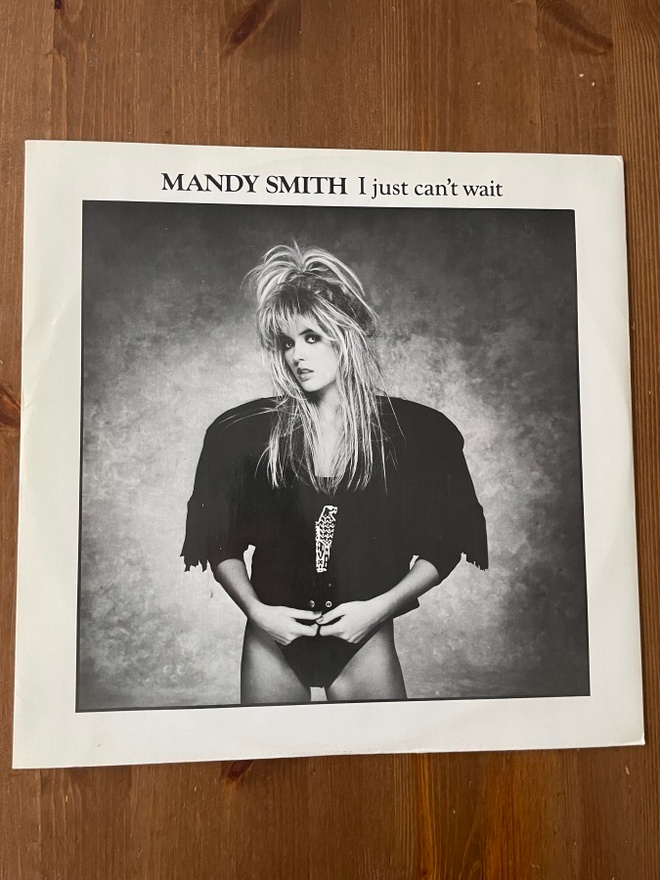 Mandy Smith – I Just Can't Wait