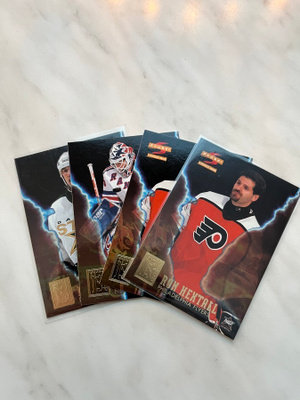 1996-97 Score Superstitions kortteja 2.50e/kpl