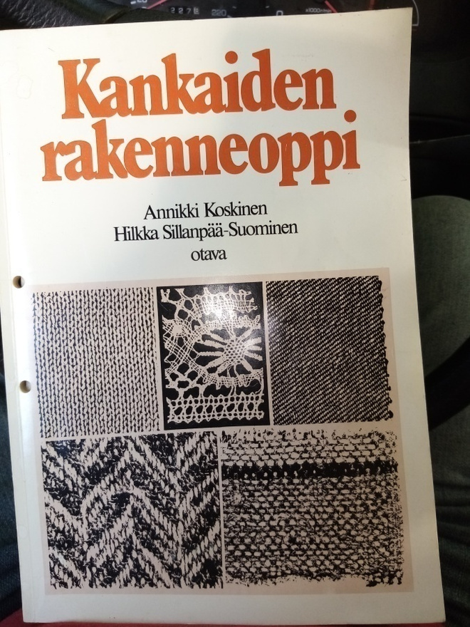 KOSKINEN : KANKAIDEN RAKENNEOPPI ( SIS POSTIKULU  )
