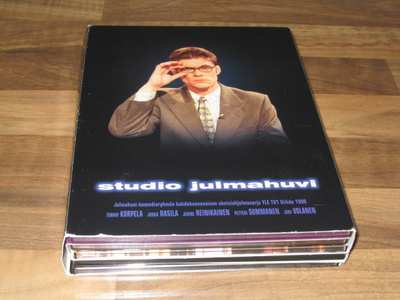 Studio Julmahuvi/Mennen Tullen dvd boxi