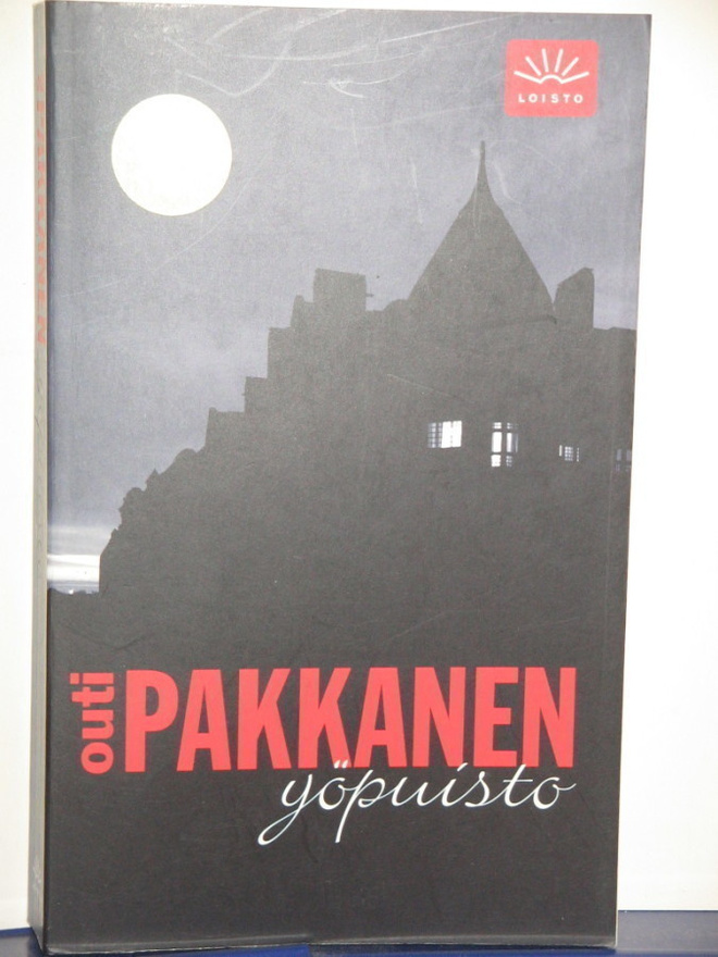 Outi Pakkanen : yöpuisto