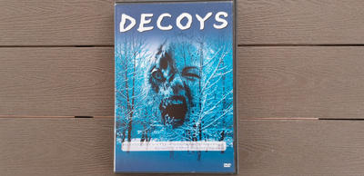 DVD: Decoys (Corey Sevier, Stefanie Von Pfetten 2003)