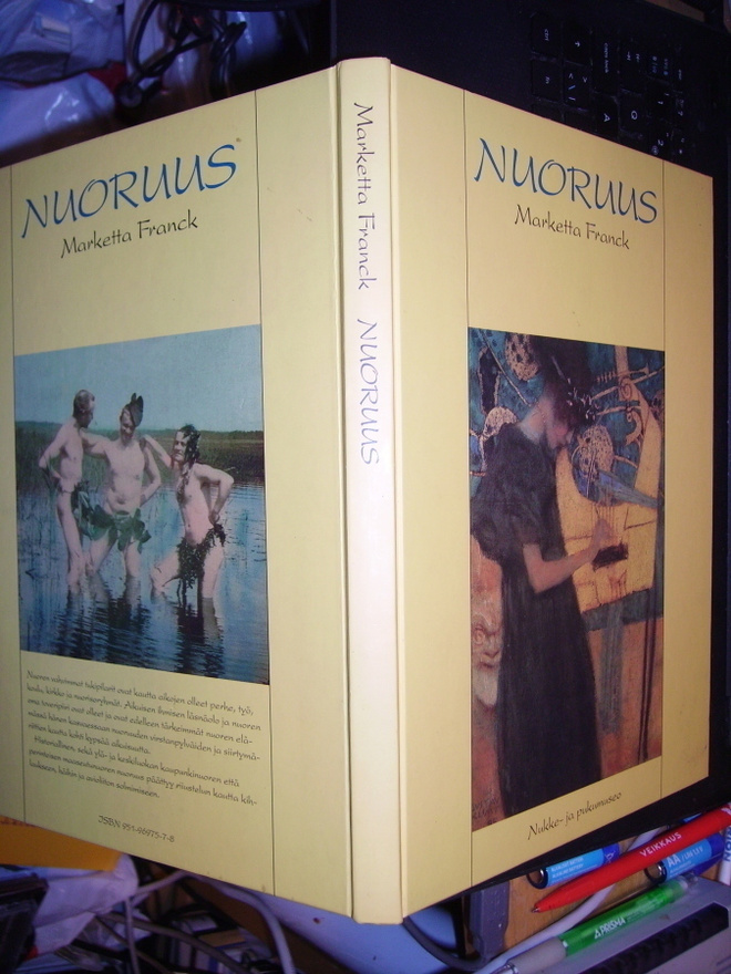 Marketta Franck: Nuoruus - nuoruuden historiaa ja riittejä