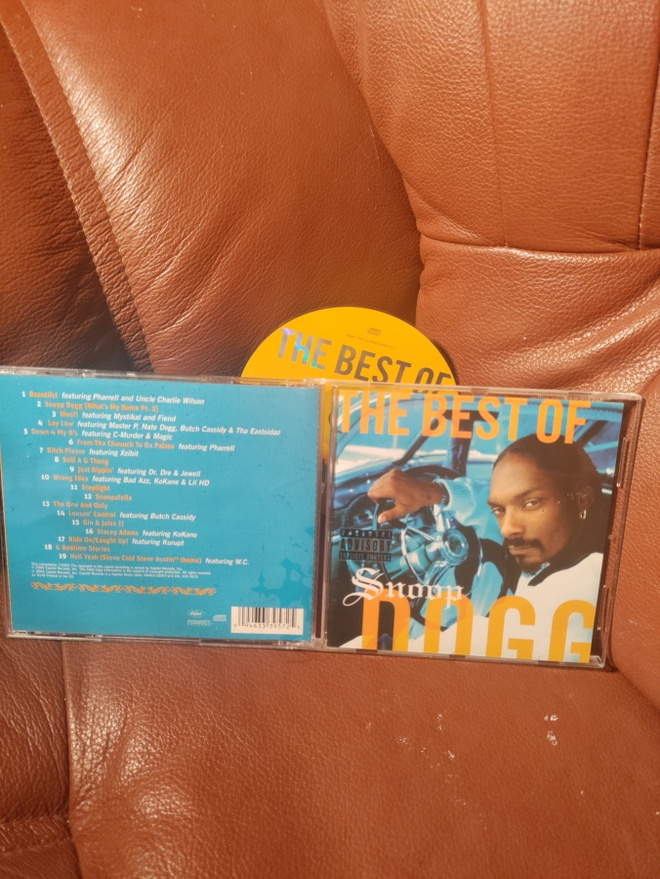 SNOOPY DOGG,-the best of CD.