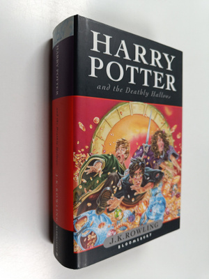 J. K. Rowling : Harry Potter and the Deathly Hallows