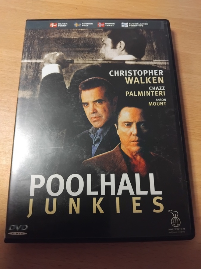 POOLHALL JUNKIES            NORDISK FILM/EGMONT
