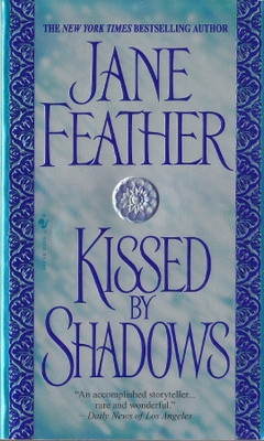 Jane Feather: Kissed by Shadows (paperback)
