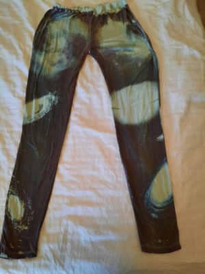 Värikkäät legginsit koko L