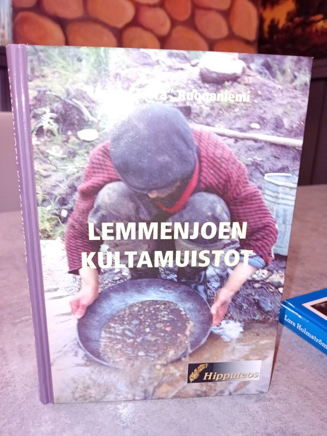 RUONANIEMI  : Lemmenjoen kultamuistot ( SIS POSTIKULU  )