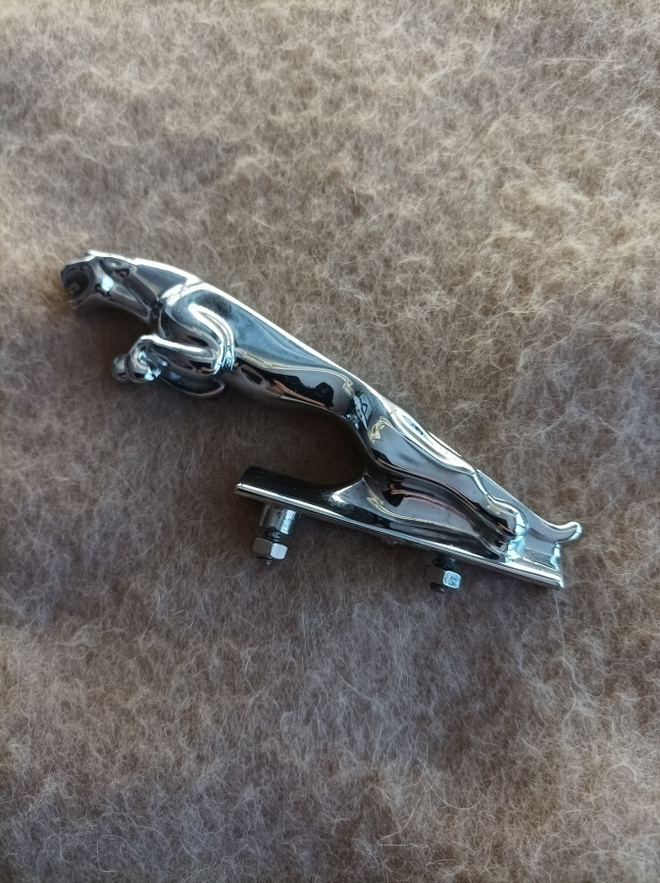 Nokkamerkki Jaguar