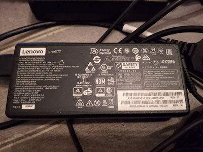 1 kpl Lenovo virtalähde 135W 20V