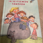 Timo Parvela Ella ja seitseman torppoa kovakantinen kirja - pikkukuva 1