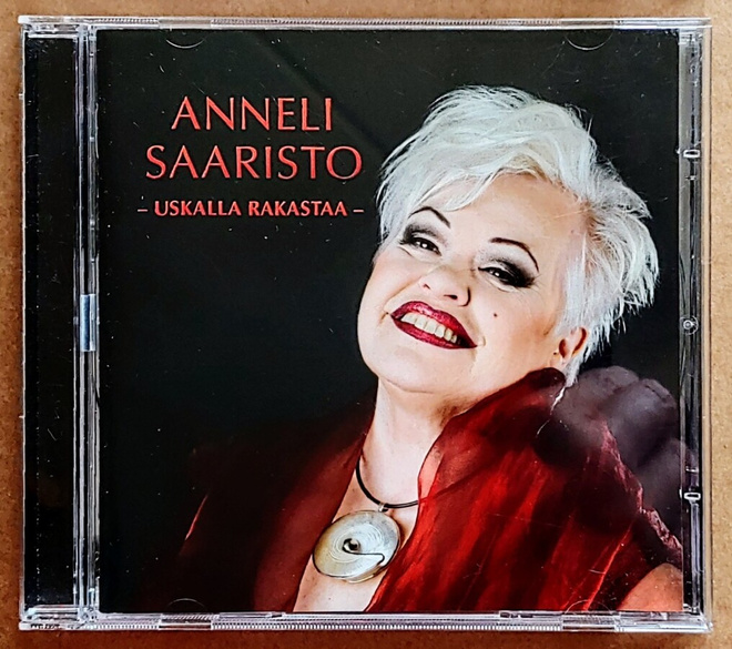 ANNELI SAARISTO: Uskalla rakastaa – pienkustanne CD 2009 / ?