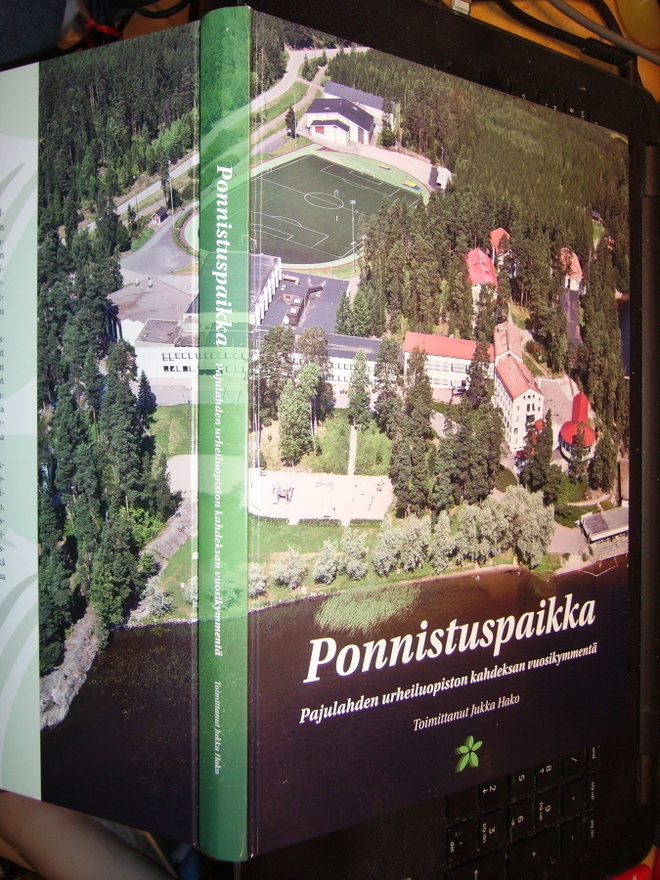 Jukka Hako (toim) : Ponnistuspaikka ( 1 p. 2010 ) EIPK !