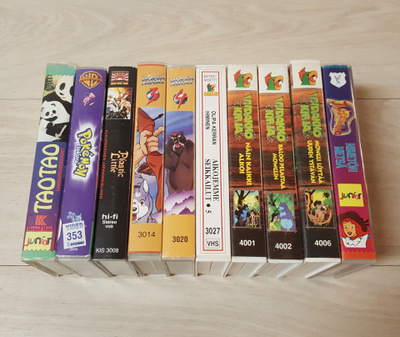 10 kpl anime VHS-kasetit (Paketti 3)