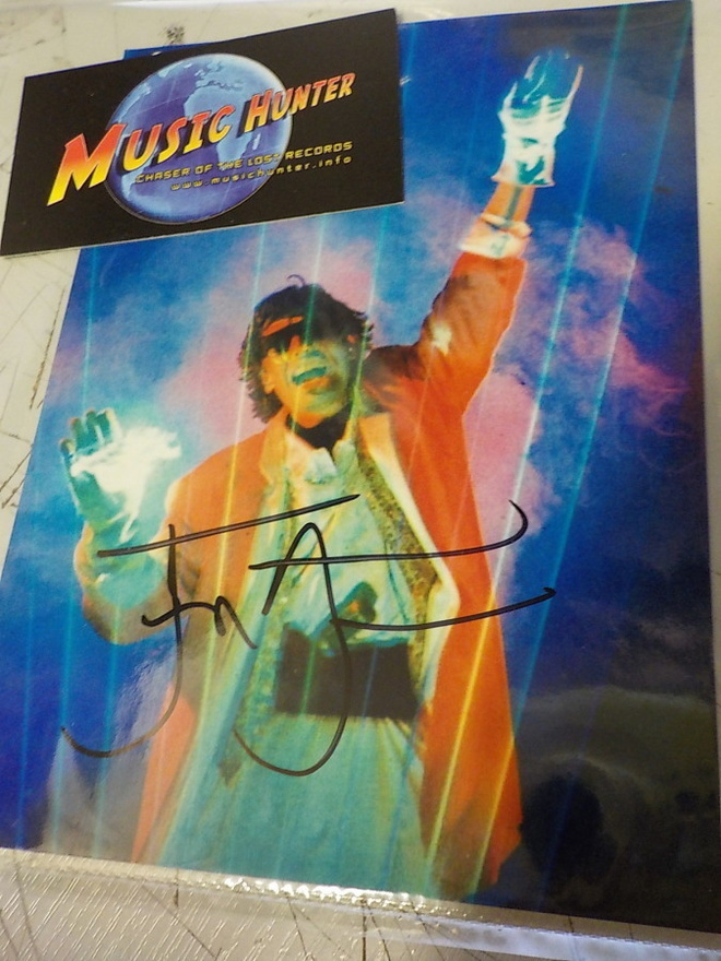 JEAN-MICHEL JARRE KUVA NIMMARILLA