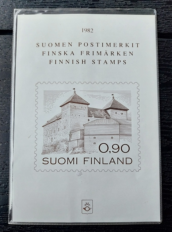 Suomen postimerkit 1982 Finnish stamps vuosilajitelma