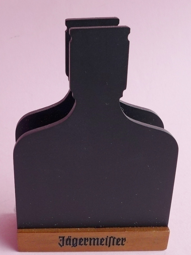 Kirjeteline JÄGERMEISTER alkoholi mainos teline