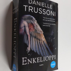 Danielle Trussoni : Enkelioppi - pikkukuva 1