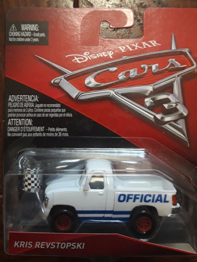 Disney Cars Kris Revtopski paketissaan