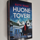 Ruth Ware : Huonetoveri - pikkukuva 1