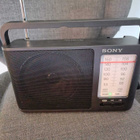 Uusi Sony ICR-506 matkaradio + paristot, takuu - pikkukuva 2