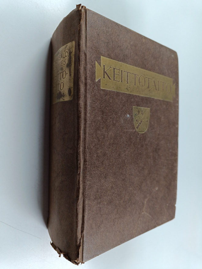 Helmi Koskimies : Keittotaito : koteja ja kouluja varten