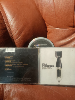 FOO FIGHTERS -echoes,silence,patience&grace CD.