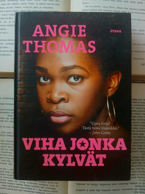 Angie Thomas - Viha jonka kylvät (sid.)