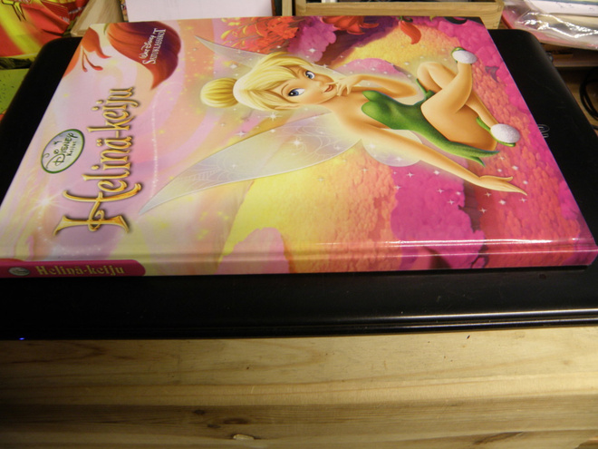 Walt Disneyn Satuklassikot Helinä-Keiju