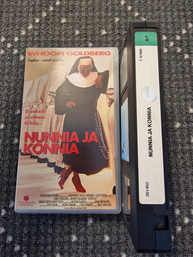 Nunnia ja Konnia (Whoopi Goldberg) VHS