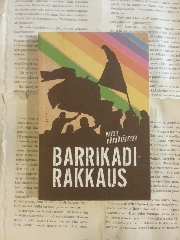 Karo Hämäläinen - Barrikadirakkaus (nid.)