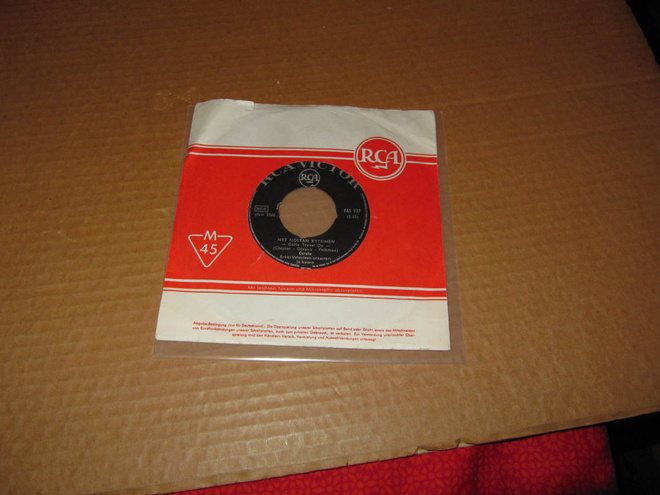 Carola 7" Nyt Nostan Kytkimen v.1964
